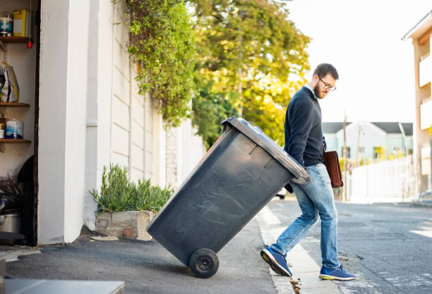 Best Yard Waste Removal  in Newtown, OH